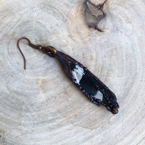 HOOPOE FEATHER SINGLE EARRING