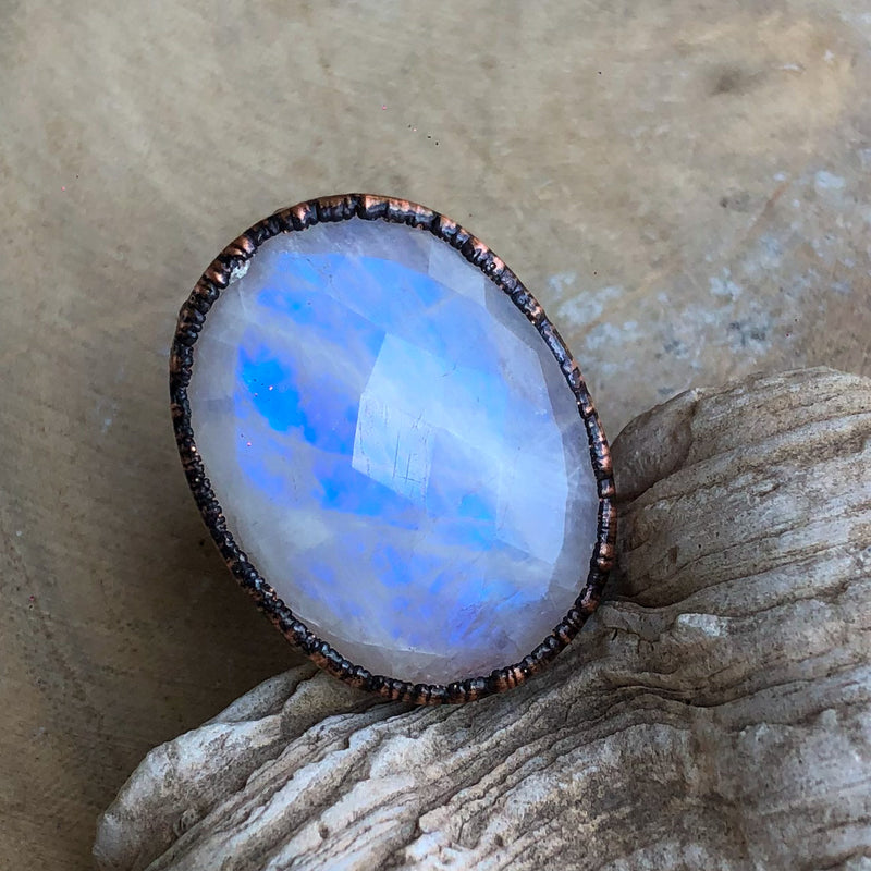 MOONSTONE